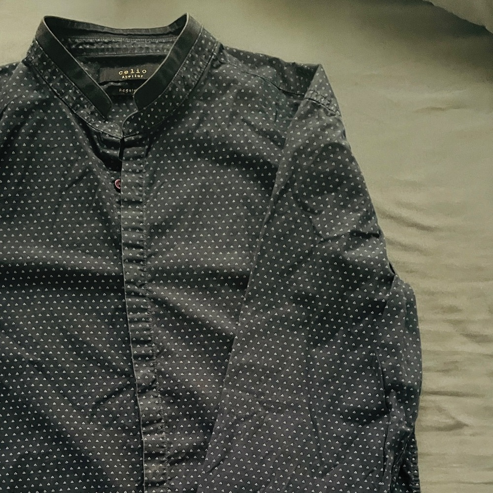 Patterned shirt. Mens. Blue. Standing collar